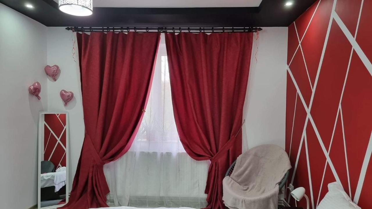 Studio Vale Apartment Hunedoara Luaran gambar