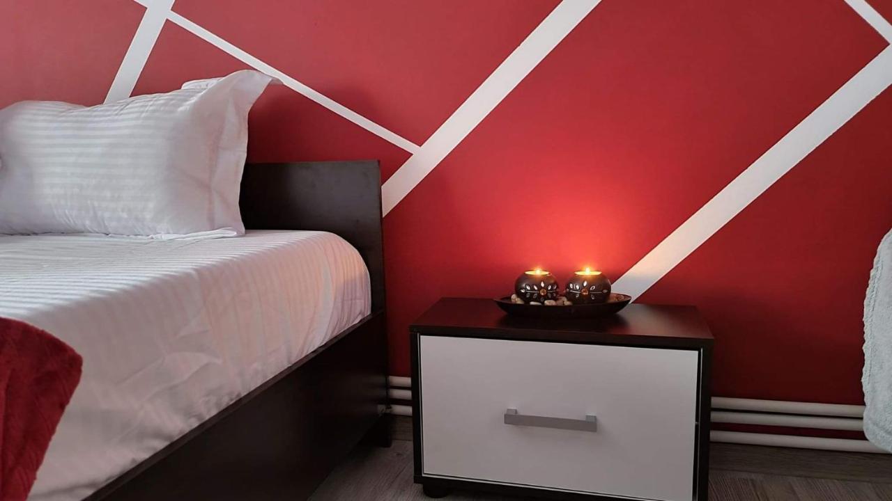 Studio Vale Apartment Hunedoara Luaran gambar