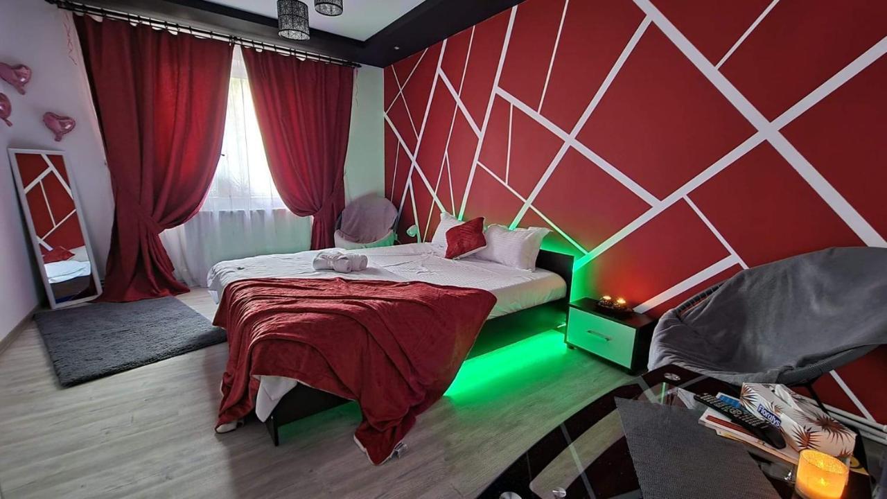 Studio Vale Apartment Hunedoara Luaran gambar